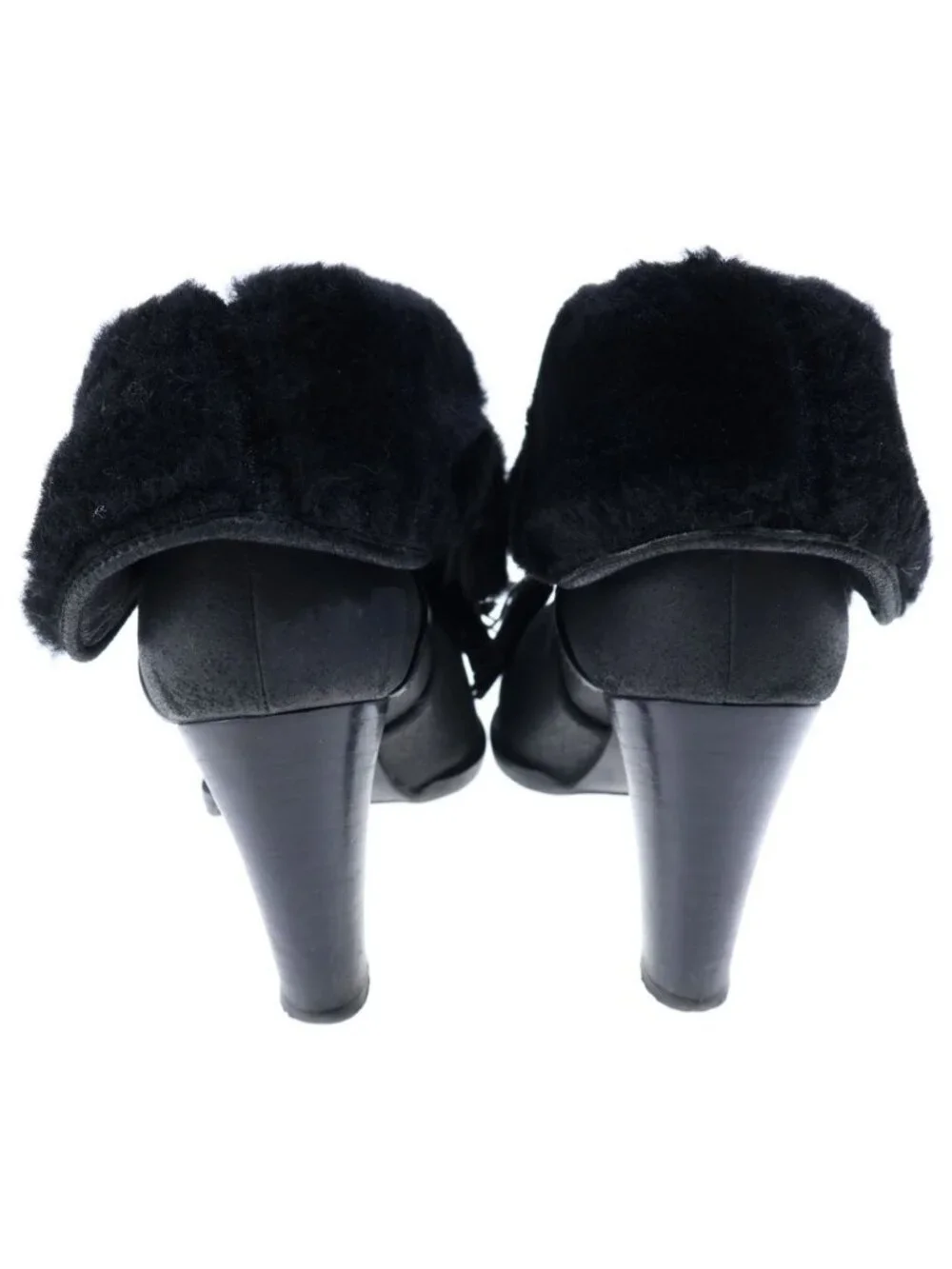 Chanel CC Logo Boots CC Fur Paneled Leather Heels Black